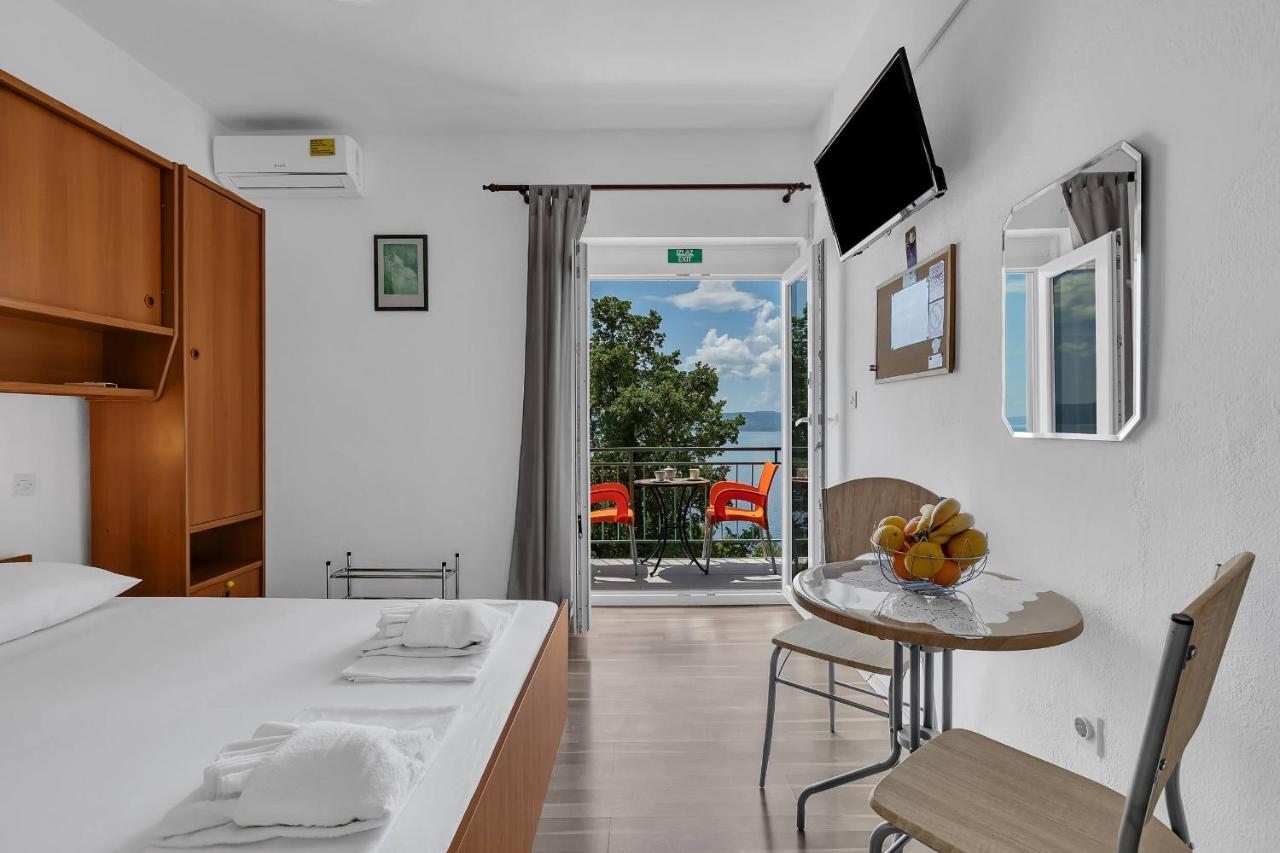 View Blue Apartments Brela Esterno foto